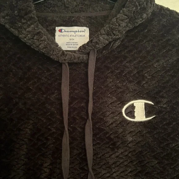 Champion faux fur hoodie S - Picture 3 of 9